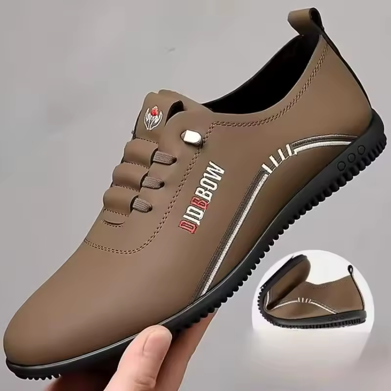 Zapatos de cuero Retro para hombre, mocasines ligeros para exteriores.